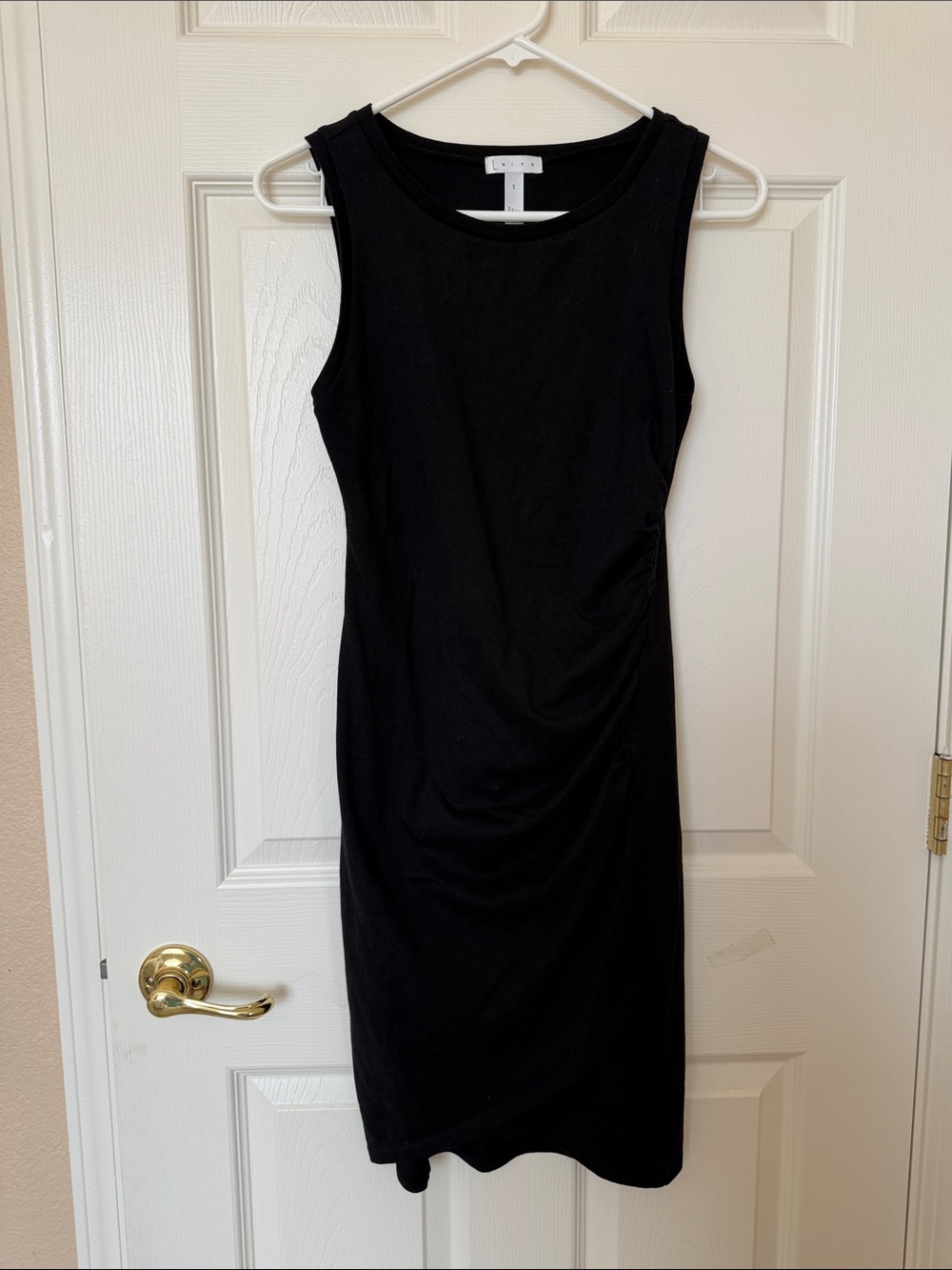 Nordstrom Leith Black Sleeveless Ruched Sheath Dress